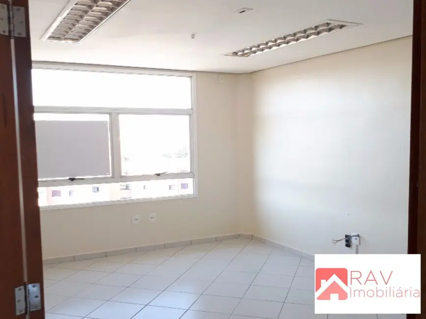 Foto 4 de Sala Comercial à venda e para alugar, 74m2 em Vila Vianelo, Jundiai - SP