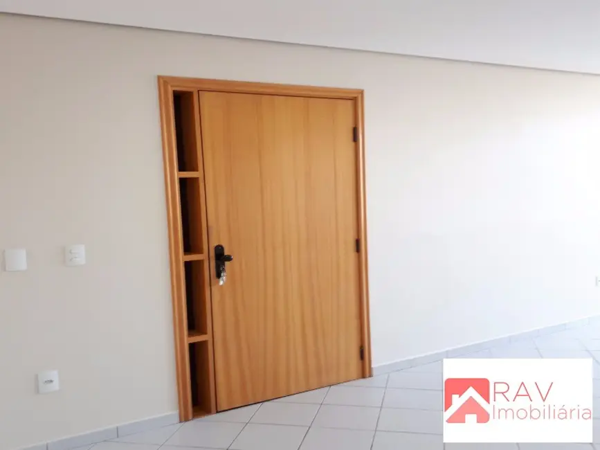 Foto 3 de Sala Comercial à venda e para alugar, 74m2 em Vila Vianelo, Jundiai - SP