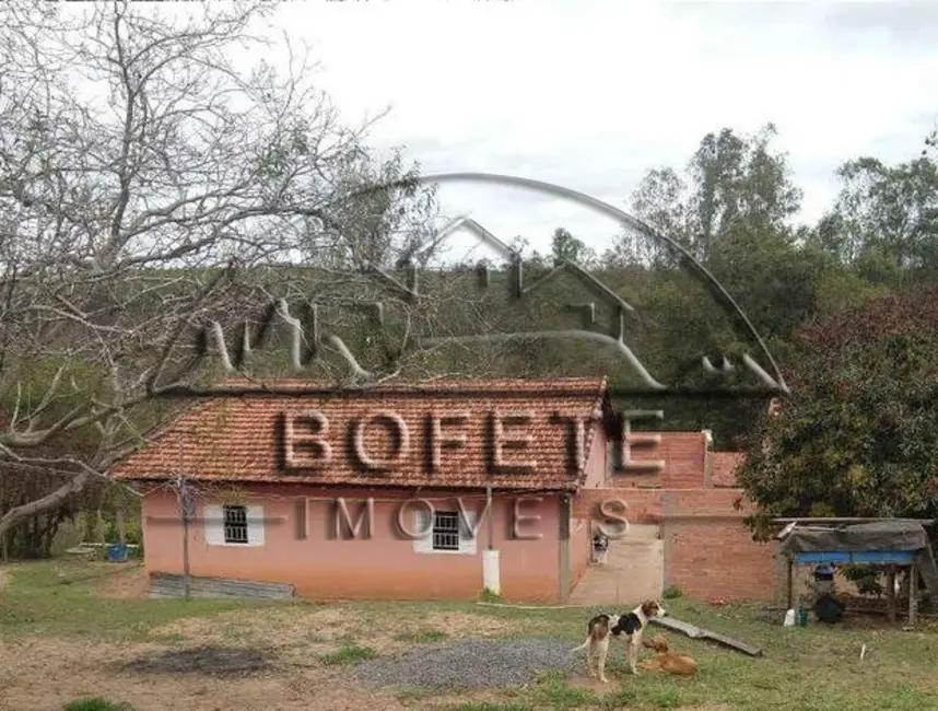 Foto 2 de Chácara com 3 quartos à venda, 5000m2 em Bofete - SP