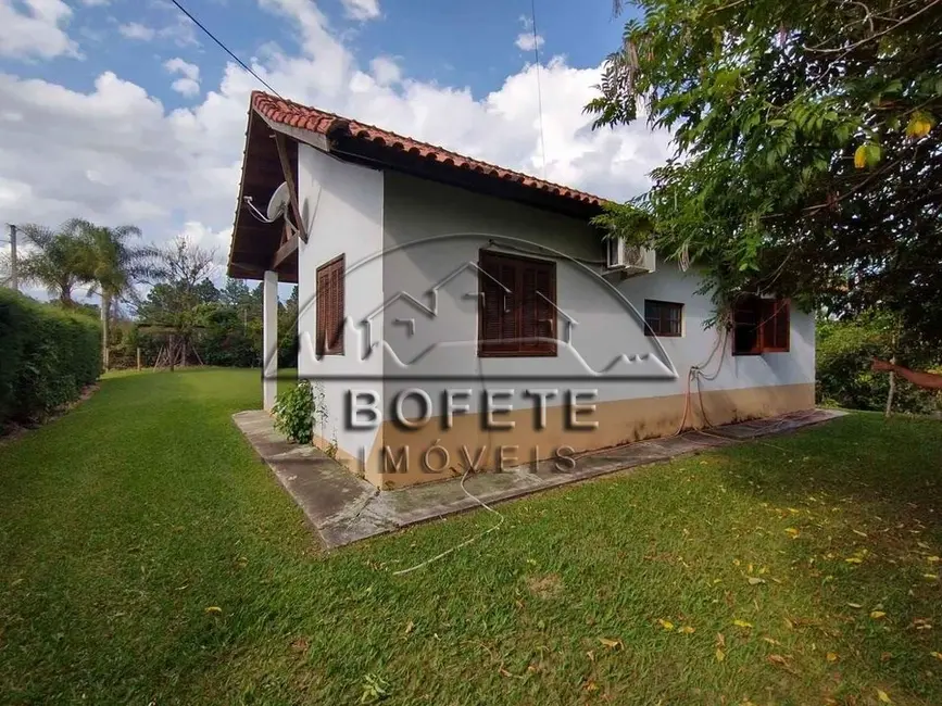 Foto 2 de Chácara com 3 quartos à venda, 25359m2 em Bofete - SP