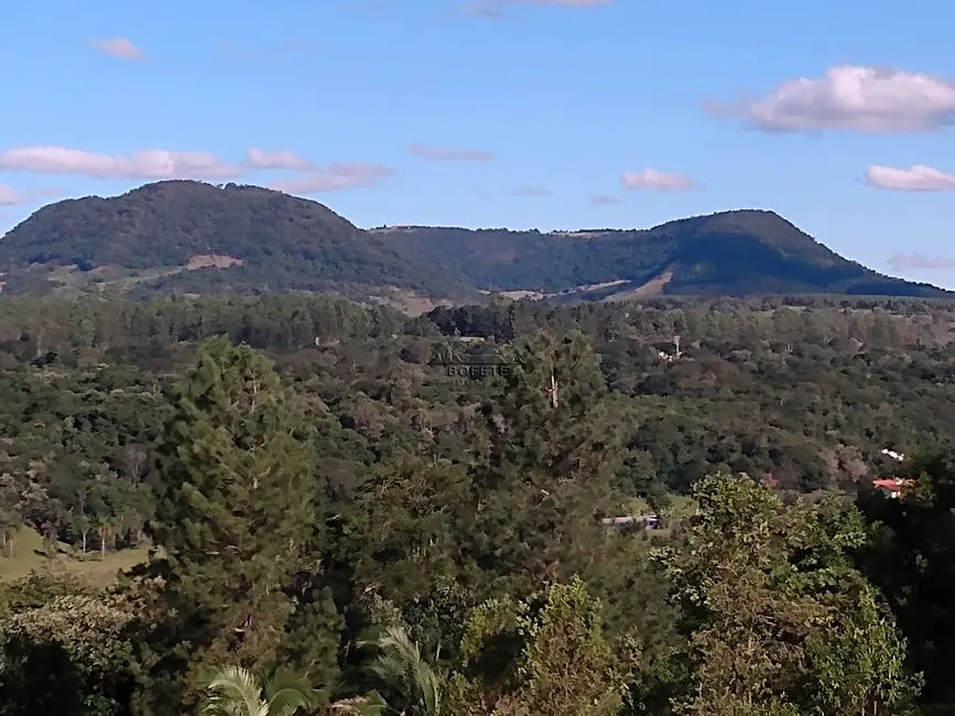 Foto 6 de Terreno / Lote à venda, 1750m2 em Bofete - SP