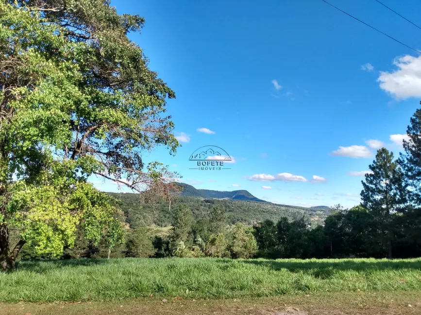 Foto 1 de Terreno / Lote à venda, 1750m2 em Bofete - SP