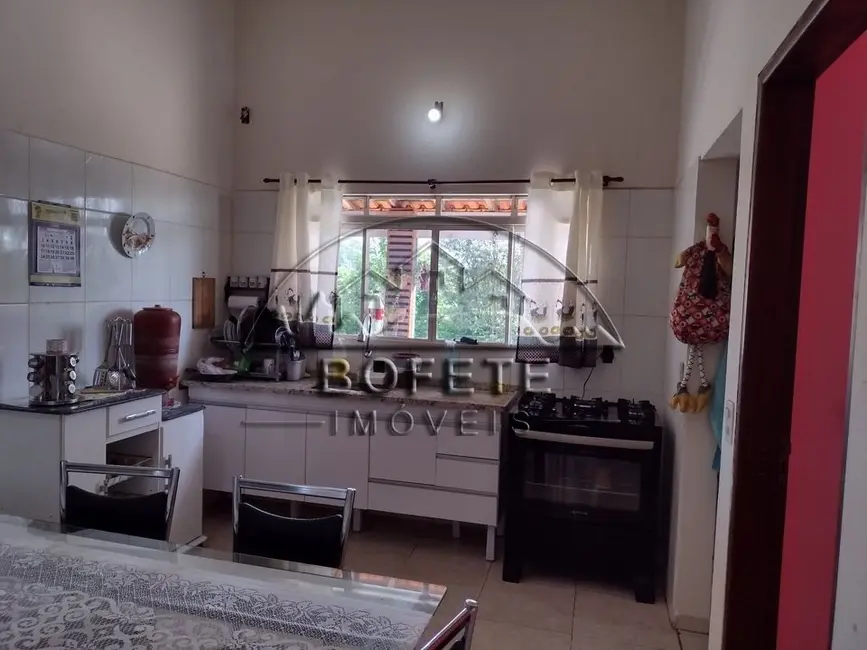 Foto 8 de Chácara com 3 quartos à venda, 1500m2 em Bofete - SP