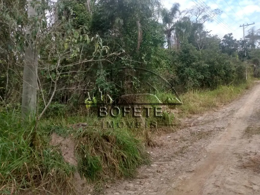 Foto 4 de Chácara à venda, 20114m2 em Bofete - SP