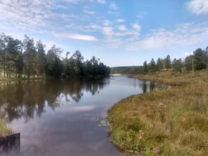 Foto 9 de Terreno / Lote à venda, 300m2 em Bofete - SP
