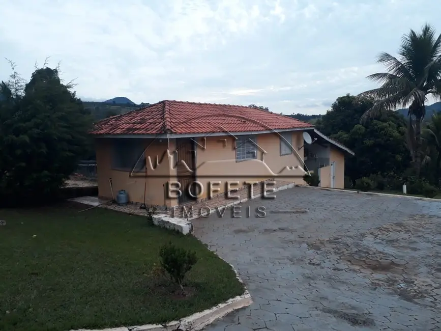 Foto 5 de Chácara com 3 quartos à venda, 20000m2 em Bofete - SP