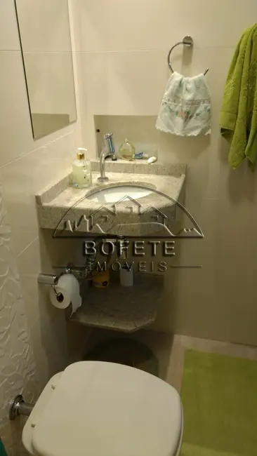 Foto 9 de Casa com 4 quartos à venda, 180m2 em Ourinhos - SP