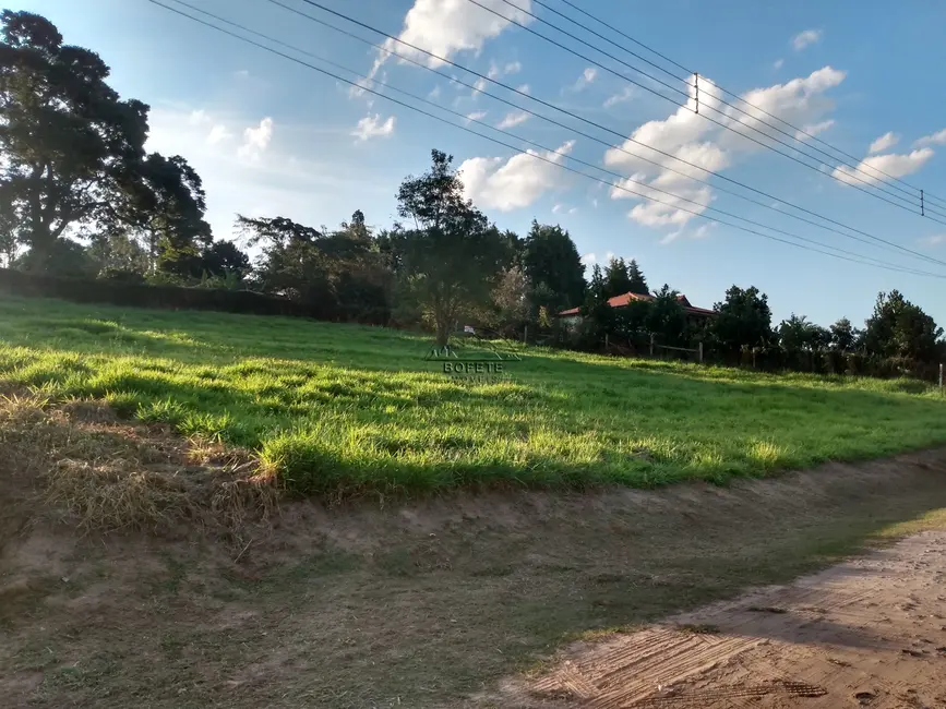 Foto 4 de Terreno / Lote à venda, 2000m2 em Bofete - SP