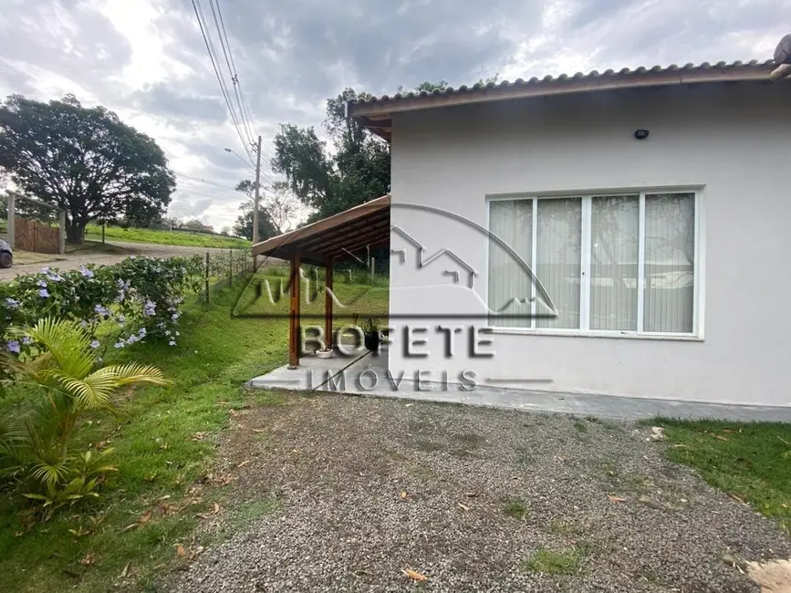 Foto 7 de Casa com 2 quartos à venda, 150m2 em Bofete - SP