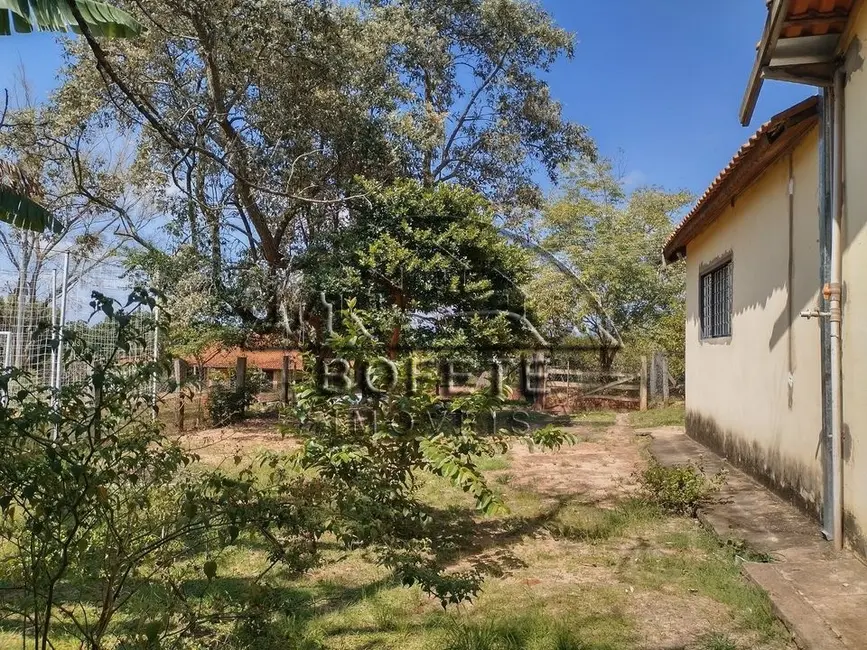 Foto 6 de Chácara com 2 quartos à venda, 485m2 em Bofete - SP
