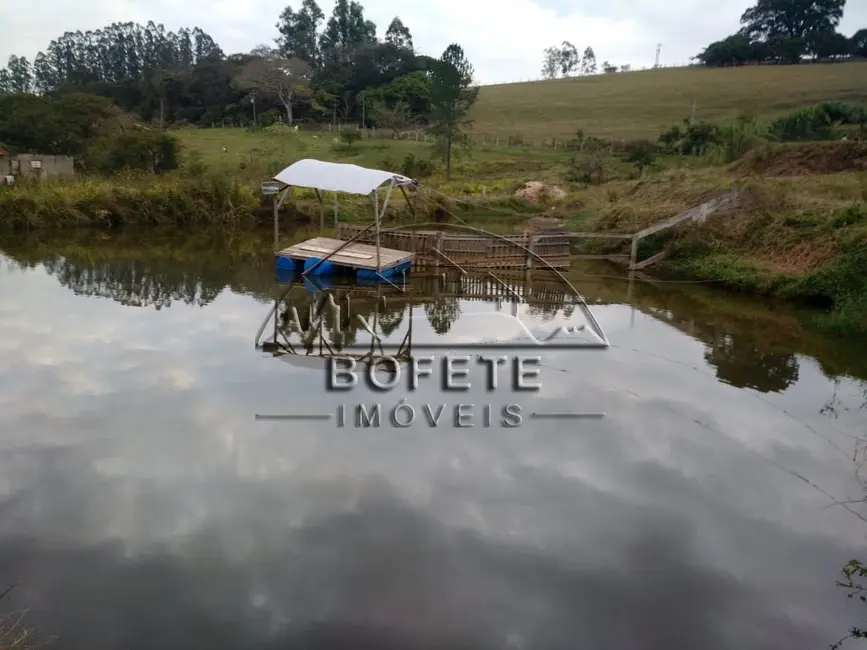Foto 8 de Chácara com 2 quartos à venda, 5000m2 em Bofete - SP
