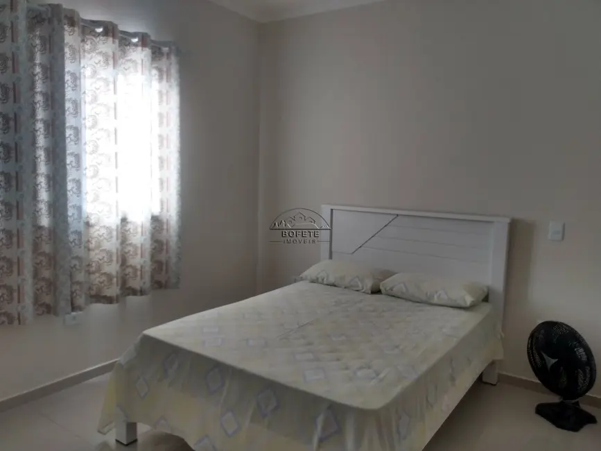 Foto 9 de Casa com 2 quartos à venda, 86m2 em Bofete - SP