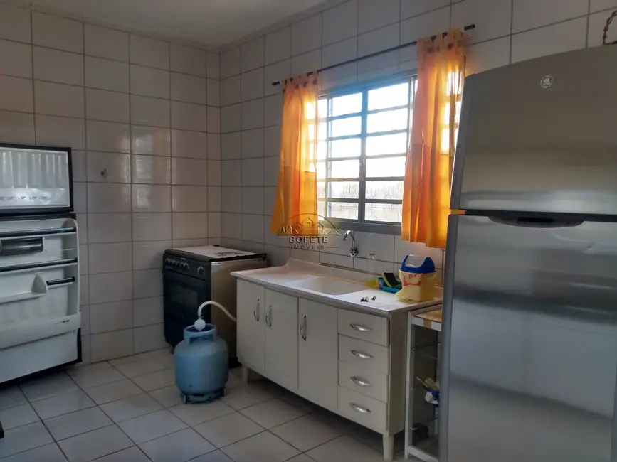 Foto 9 de Casa com 3 quartos à venda, 100m2 em Bofete - SP