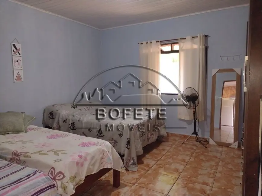 Foto 7 de Chácara com 3 quartos à venda, 200m2 em Bofete - SP