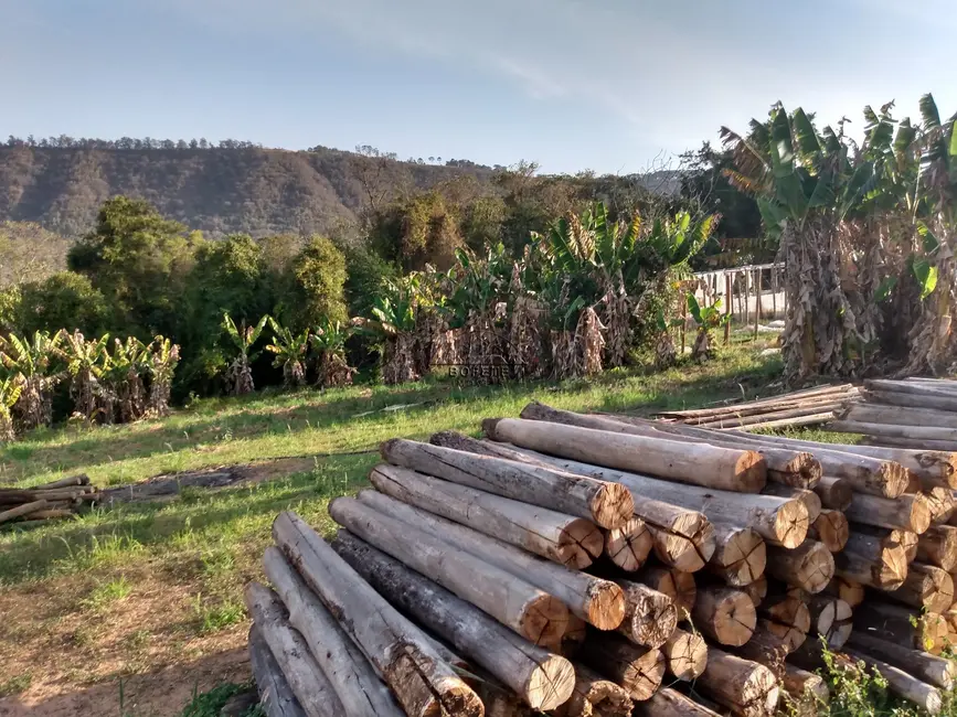 Foto 5 de Chácara à venda, 21500m2 em Bofete - SP