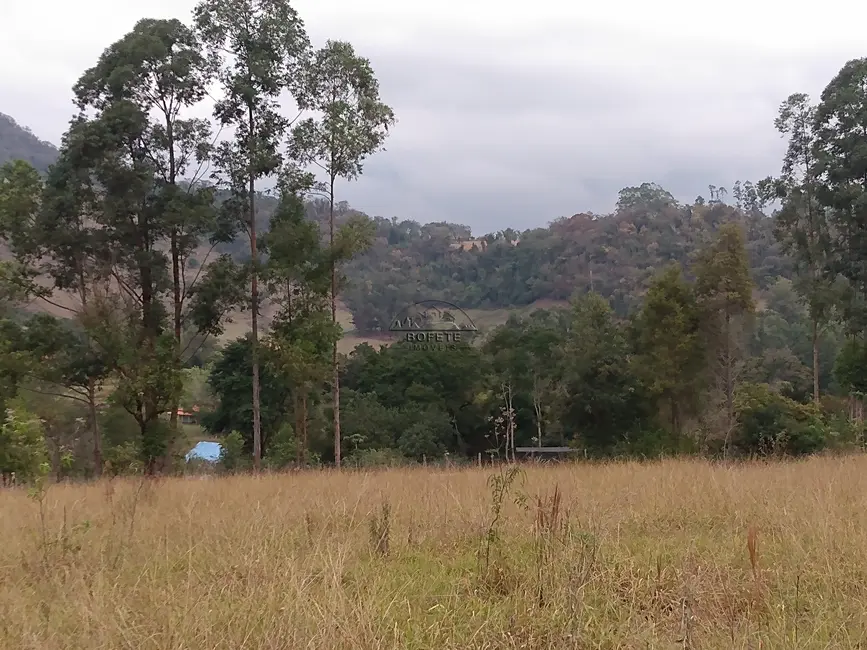 Foto 7 de Chácara à venda, 10238m2 em Bofete - SP