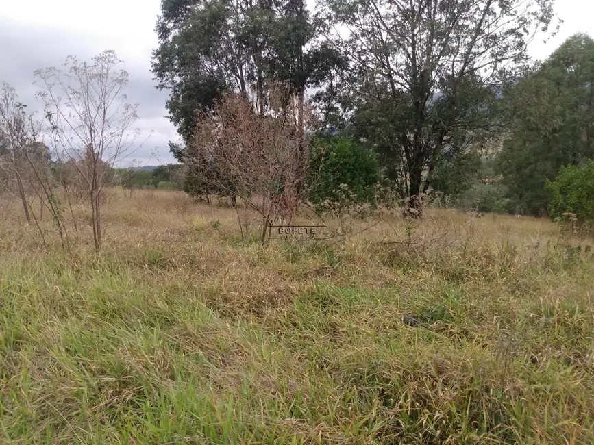 Foto 10 de Chácara à venda, 10238m2 em Bofete - SP