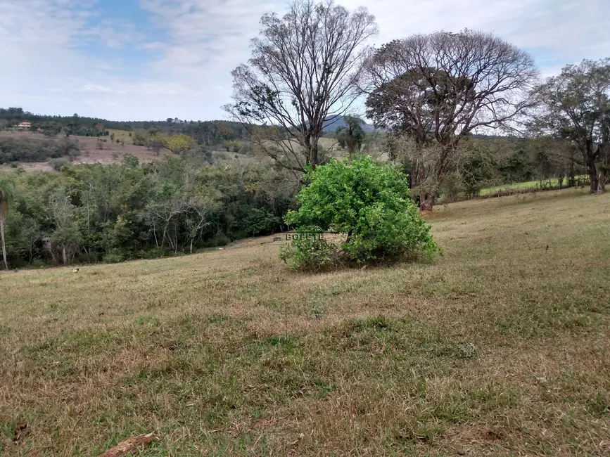 Foto 5 de Chácara à venda, 23000m2 em Bofete - SP