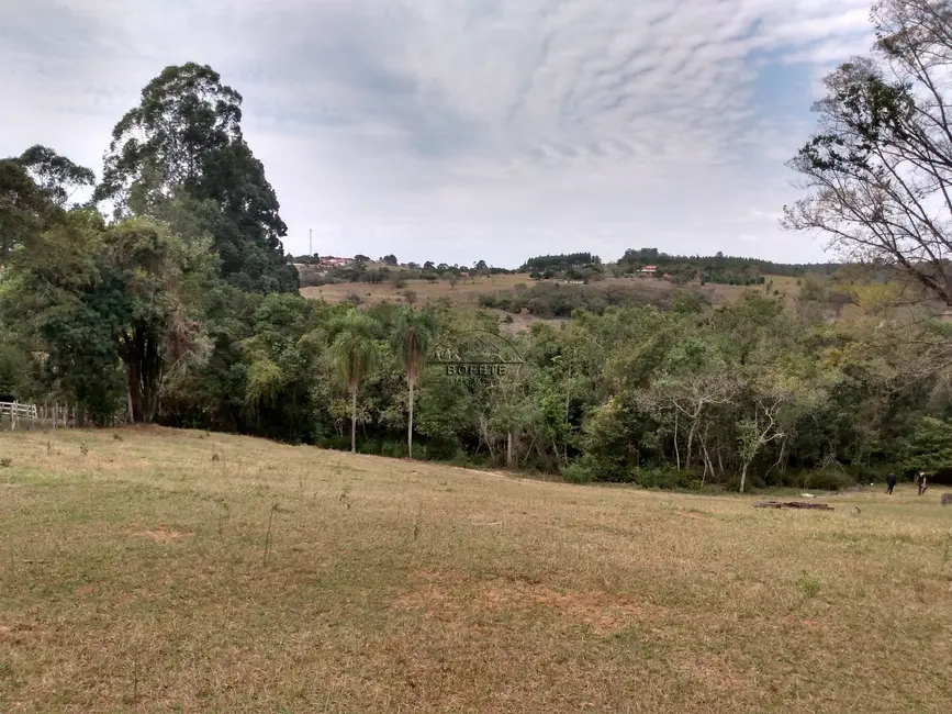 Foto 7 de Chácara à venda, 23000m2 em Bofete - SP