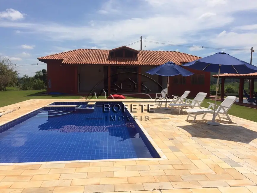 Foto 3 de Casa com 3 quartos à venda, 565m2 em Bofete - SP