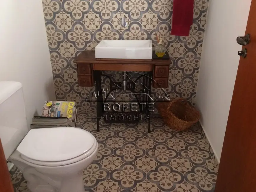 Foto 9 de Casa com 3 quartos à venda, 565m2 em Bofete - SP