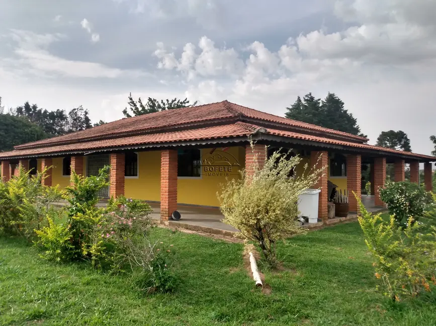 Foto 1 de Chácara com 4 quartos à venda, 20000m2 em Bofete - SP