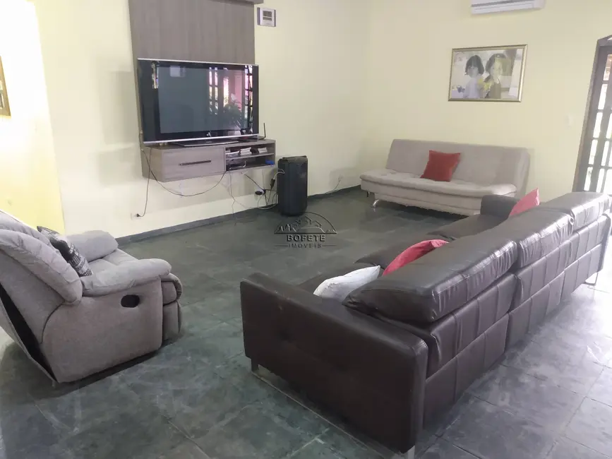 Foto 7 de Chácara com 4 quartos à venda, 20000m2 em Bofete - SP