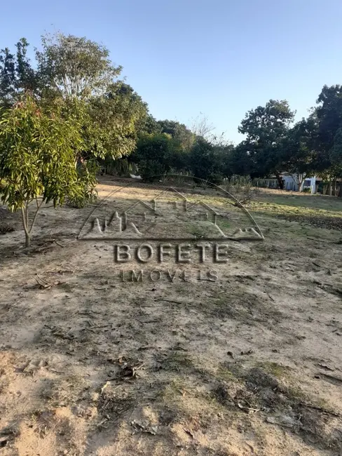 Foto 9 de Chácara com 5 quartos à venda em Bofete - SP