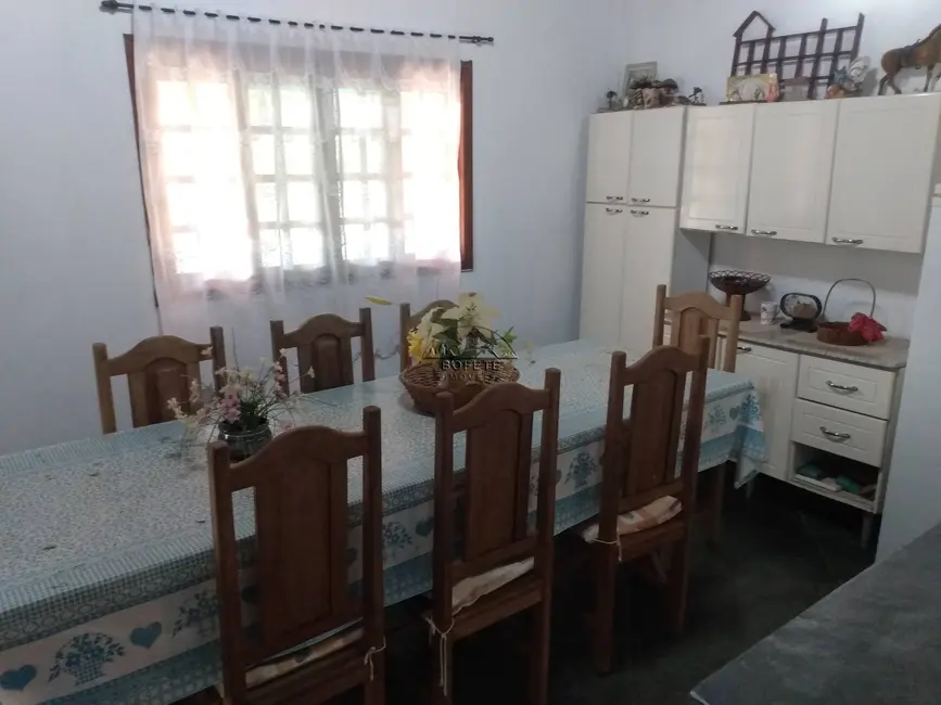 Foto 8 de Chácara com 3 quartos à venda, 300m2 em Bofete - SP