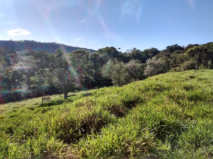 Foto 2 de Chácara à venda, 22000m2 em Bofete - SP