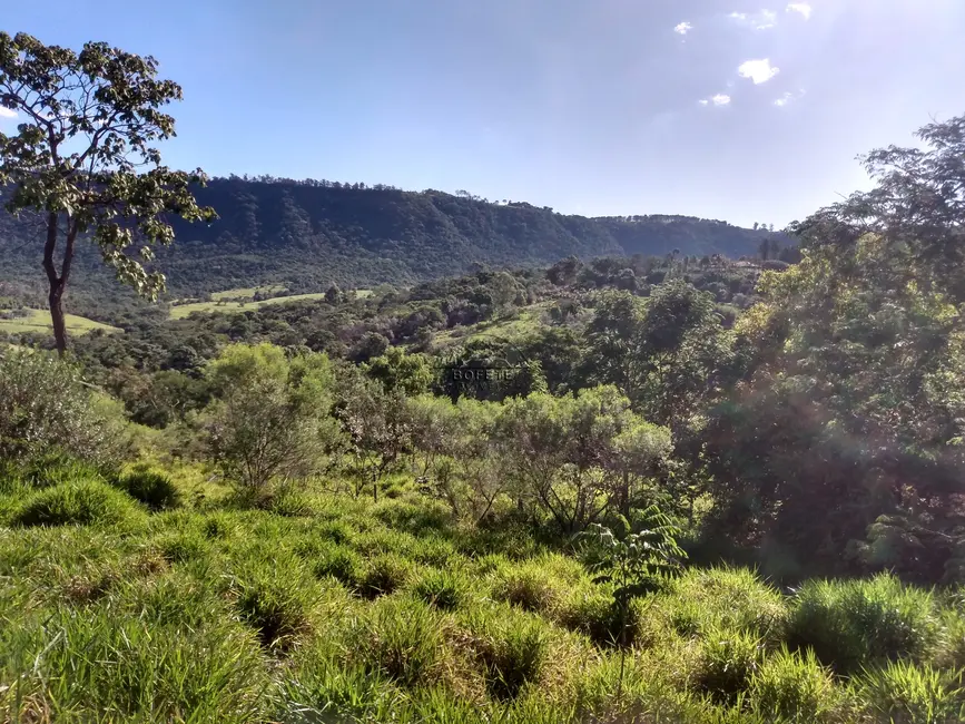 Foto 1 de Chácara à venda, 22000m2 em Bofete - SP
