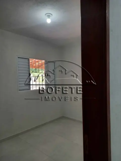 Foto 9 de Chácara com 2 quartos à venda, 240m2 em Bofete - SP