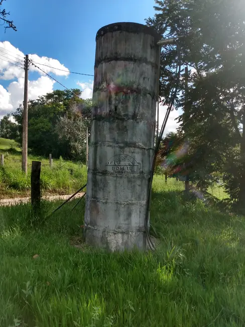 Foto 9 de Chácara com 6 quartos à venda, 450m2 em Bofete - SP