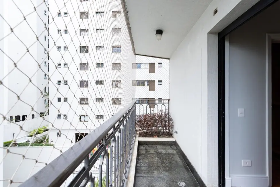 Apartamento com 3 quartos à venda, 269m2 em Higienópolis, São Paulo - SP - imagem 2 Foto 2 de Apartamento com 3 quartos à venda, 269m2 em Higienópolis, São Paulo - SP