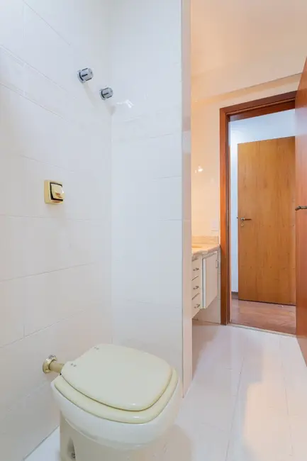 Foto 2 de Apartamento com 3 quartos à venda, 184m2 em Aclimação, São Paulo - SP