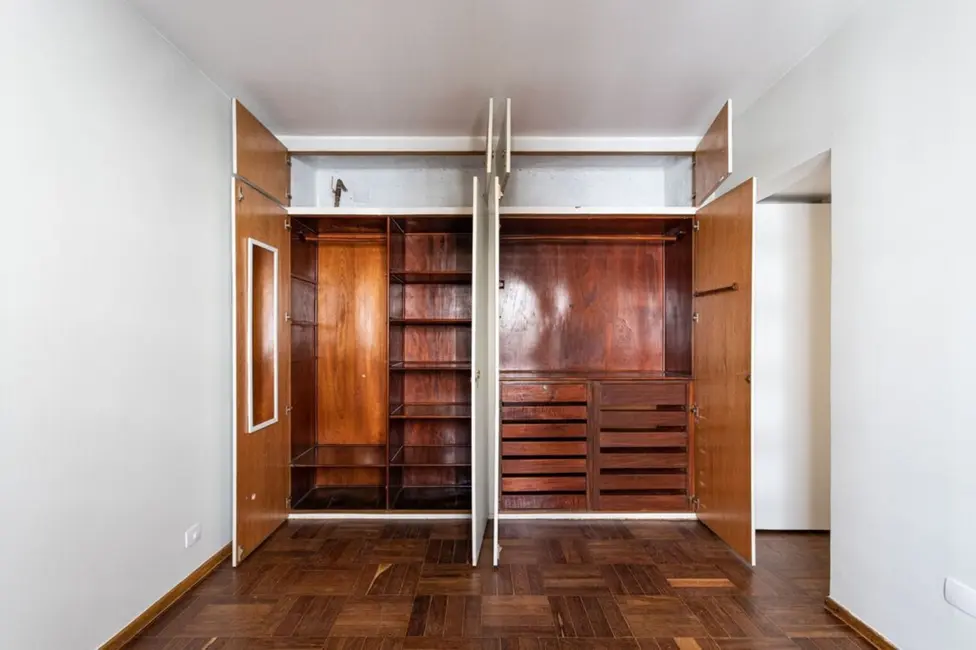 Apartamento com 3 quartos à venda, 126m2 em Itaim Bibi, São Paulo - SP - imagem 3 Foto 3 de Apartamento com 3 quartos à venda, 126m2 em Itaim Bibi, São Paulo - SP