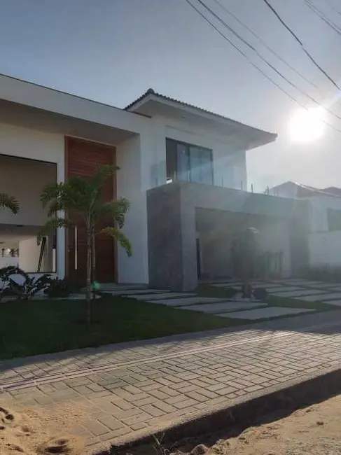Foto 2 de Casa de Condomínio com 4 quartos à venda, 300m2 em Campos Dos Goytacazes - RJ