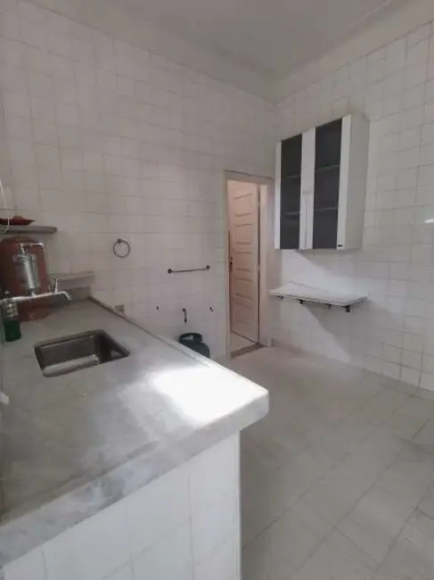 Casa com 3 quartos à venda, 300m2 em Campos Dos Goytacazes - RJ - imagem 4 Foto 4 de Casa com 3 quartos à venda, 300m2 em Campos Dos Goytacazes - RJ