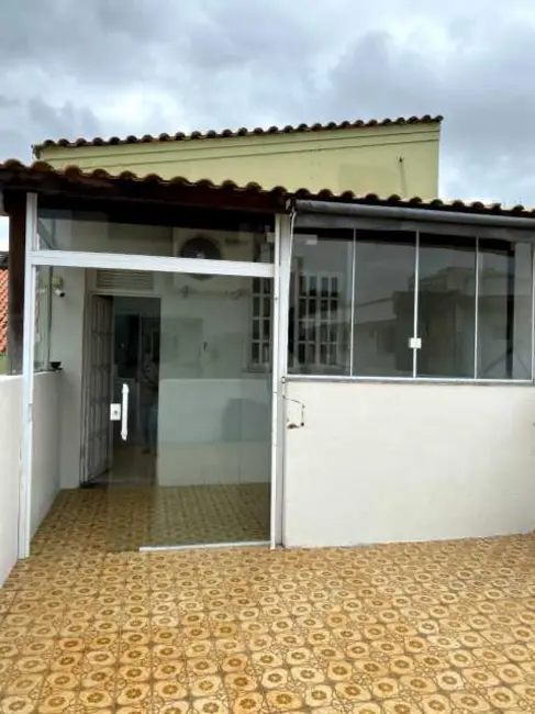 Casa com 5 quartos à venda, 128m2 em Centro, Campos Dos Goytacazes - RJ - imagem 6 Foto 6 de Casa com 5 quartos à venda, 128m2 em Centro, Campos Dos Goytacazes - RJ