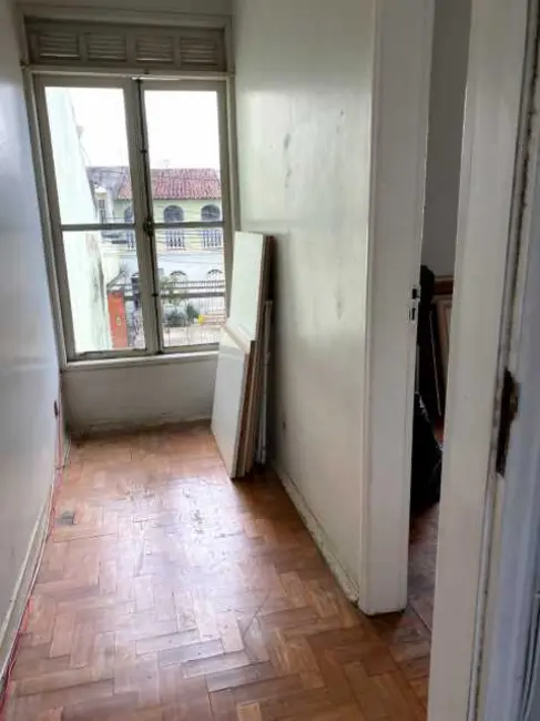 Casa com 5 quartos à venda, 128m2 em Centro, Campos Dos Goytacazes - RJ - imagem 9 Foto 9 de Casa com 5 quartos à venda, 128m2 em Centro, Campos Dos Goytacazes - RJ