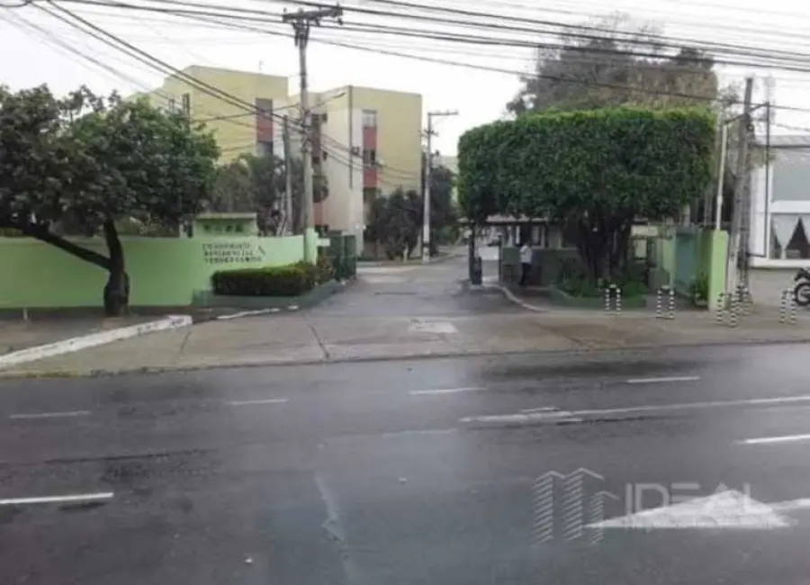 Foto 2 de Apartamento com 3 quartos à venda, 56m2 em Campos Dos Goytacazes - RJ