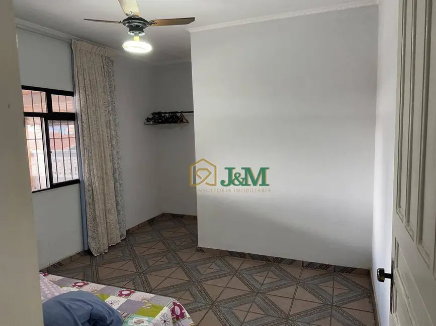 Sobrado com 3 quartos à venda, 243m2 em Ocian, Praia Grande - SP - imagem 3 Foto 3 de Sobrado com 3 quartos à venda, 243m2 em Ocian, Praia Grande - SP