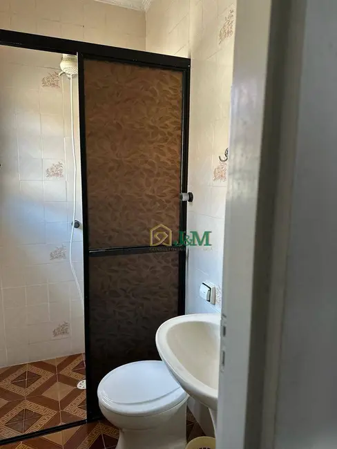 Sobrado com 3 quartos à venda, 243m2 em Ocian, Praia Grande - SP - imagem 4 Foto 4 de Sobrado com 3 quartos à venda, 243m2 em Ocian, Praia Grande - SP