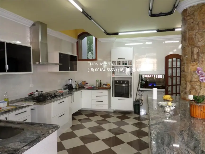 Casa com 4 quartos à venda, 750m2 em Vila Jardini, Sorocaba - SP - imagem 6 Foto 6 de Casa com 4 quartos à venda, 750m2 em Vila Jardini, Sorocaba - SP