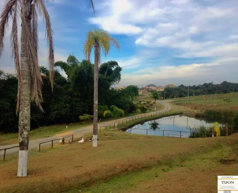 Foto 3 de Terreno / Lote à venda, 800m2 em Aracoiaba Da Serra - SP