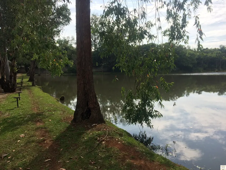 Foto 5 de Terreno / Lote à venda, 707m2 em Aracoiaba Da Serra - SP