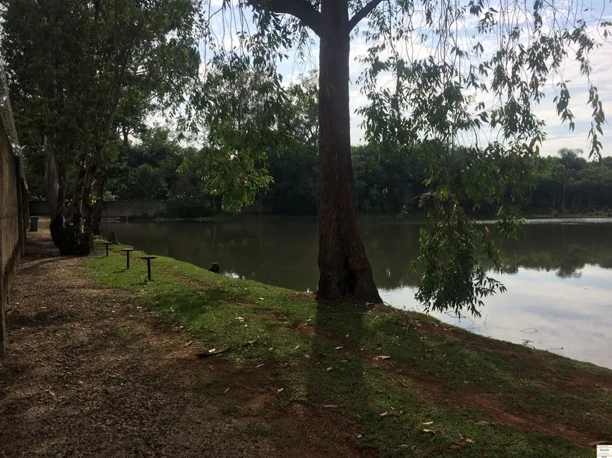 Foto 3 de Terreno / Lote à venda, 707m2 em Aracoiaba Da Serra - SP