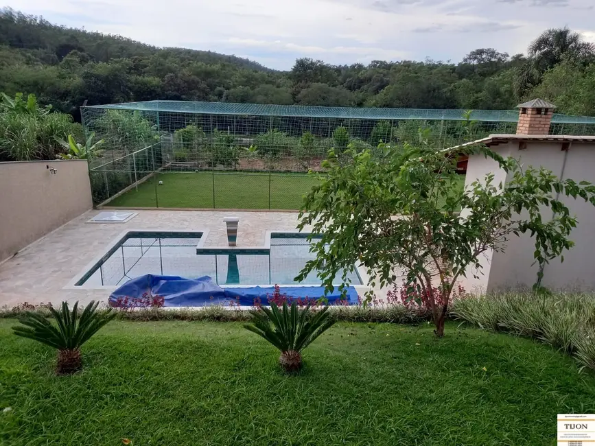 Foto 3 de Chácara com 4 quartos à venda, 200m2 em Salto De Pirapora - SP
