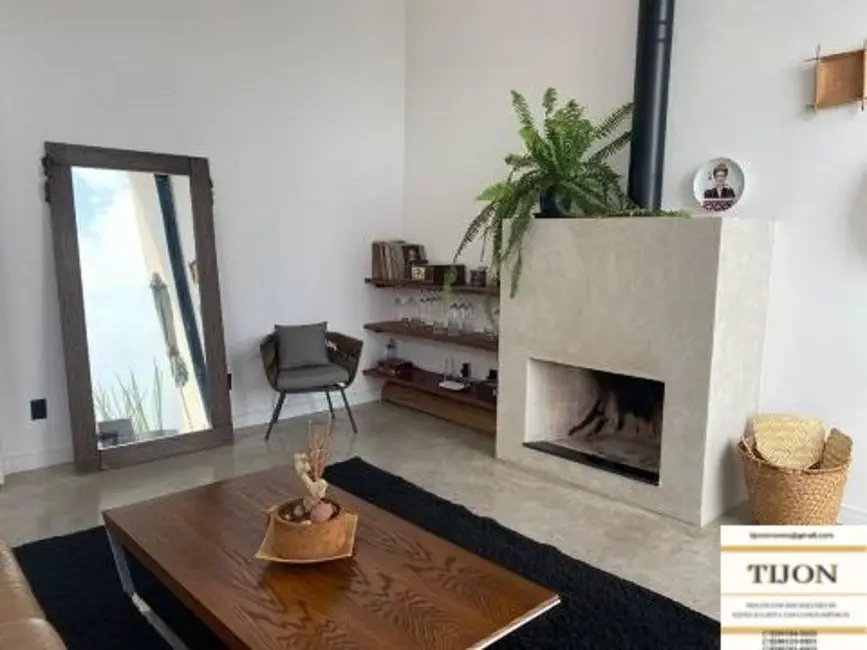 Foto 3 de Casa de Condomínio com 3 quartos à venda, 213m2 em Salto De Pirapora - SP