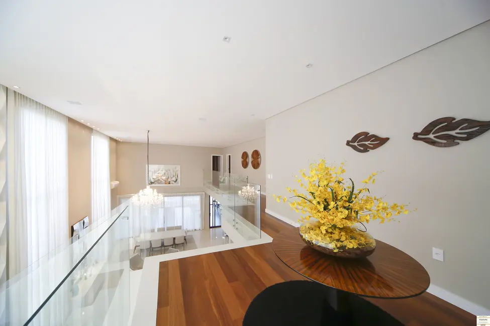 Casa de Condomínio com 4 quartos à venda, 700m2 em Jardim Residencial Saint Patrick, Sorocaba - SP - imagem 5 Foto 5 de Casa de Condomínio com 4 quartos à venda, 700m2 em Jardim Residencial Saint Patrick, Sorocaba - SP